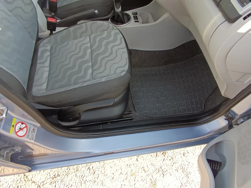 Skoda Roomster Газ - бензин, снимка 12 - Автомобили и джипове - 52013282