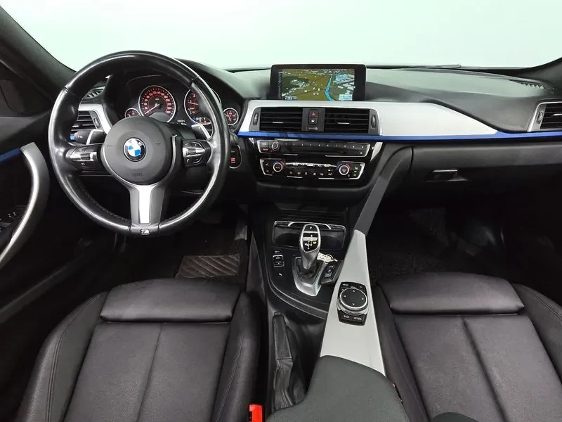 BMW 320 i M Sports, снимка 14 - Автомобили и джипове - 55143961