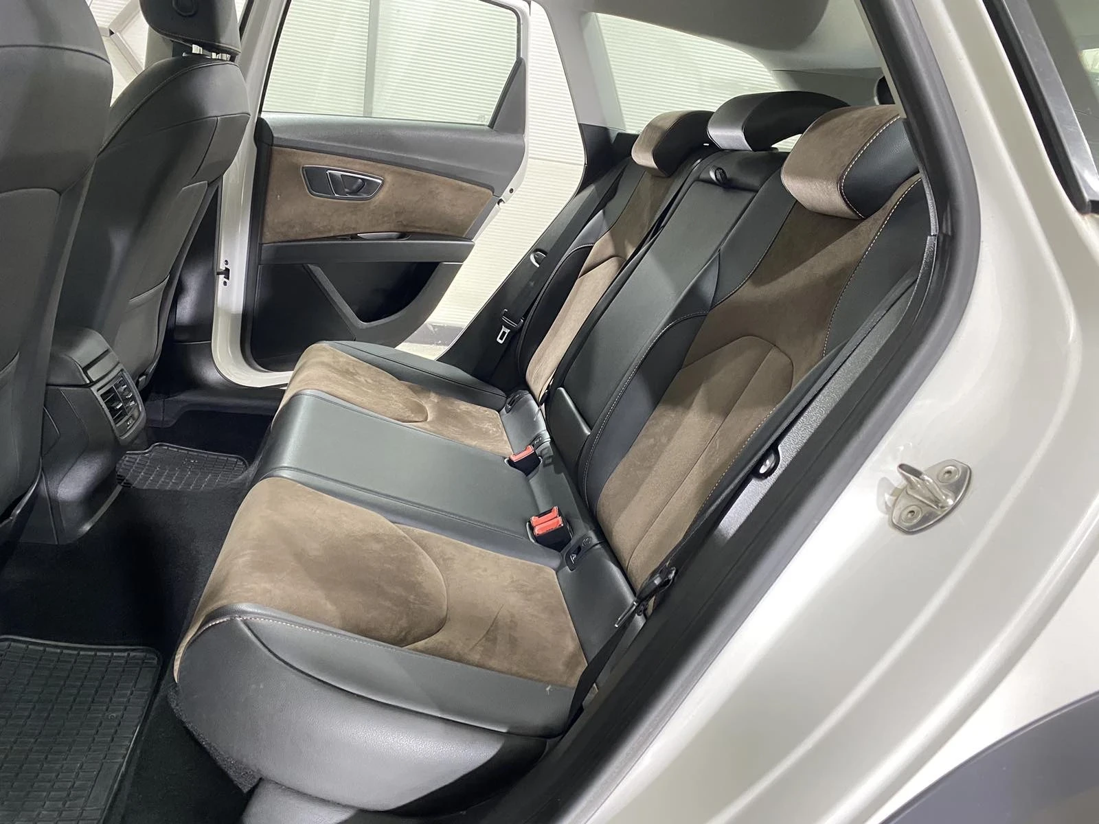 Seat Leon 2.0TDI X-PERIENCE * 4x4*  | Mobile.bg   11