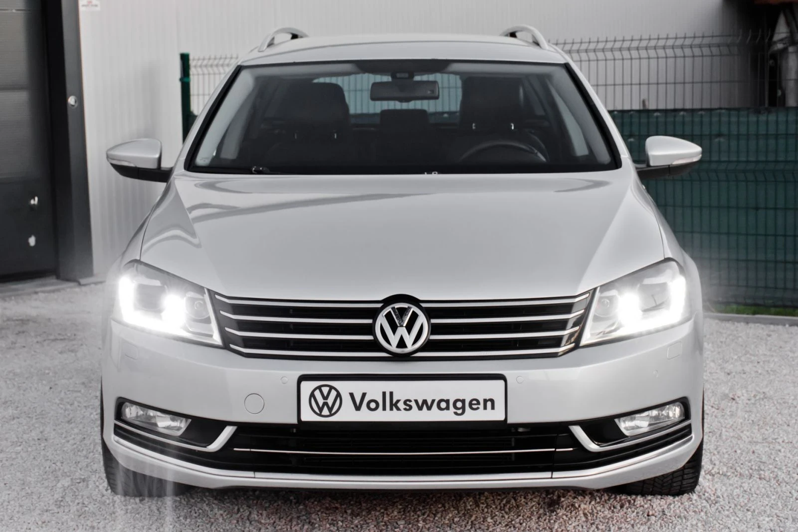 VW Passat 2 0tdi 140ks LED - изображение 3