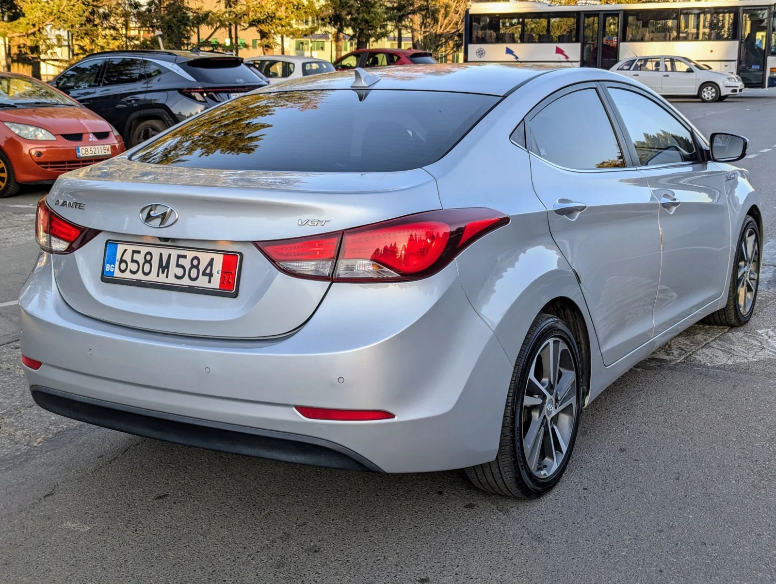 Hyundai Elantra BlueDrive Diesel/ Automatic - изображение 6