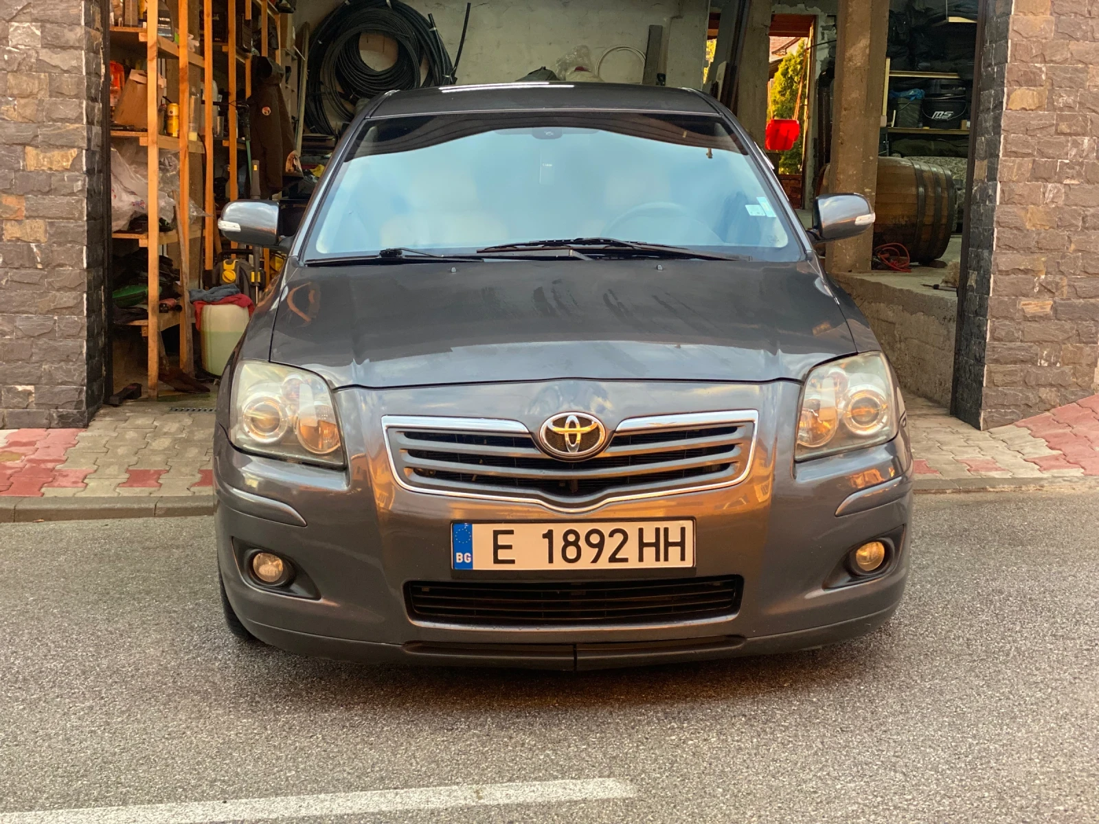 Toyota Avensis 2.0 D4D - изображение 2