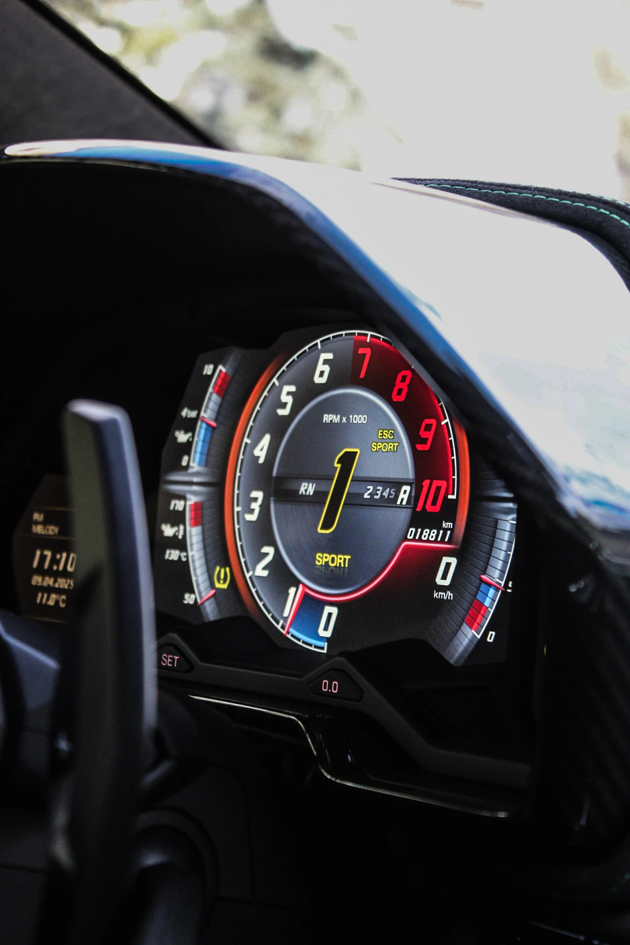 Lamborghini Aventador S Roadster LP 740 FULL CARBON - изображение 5
