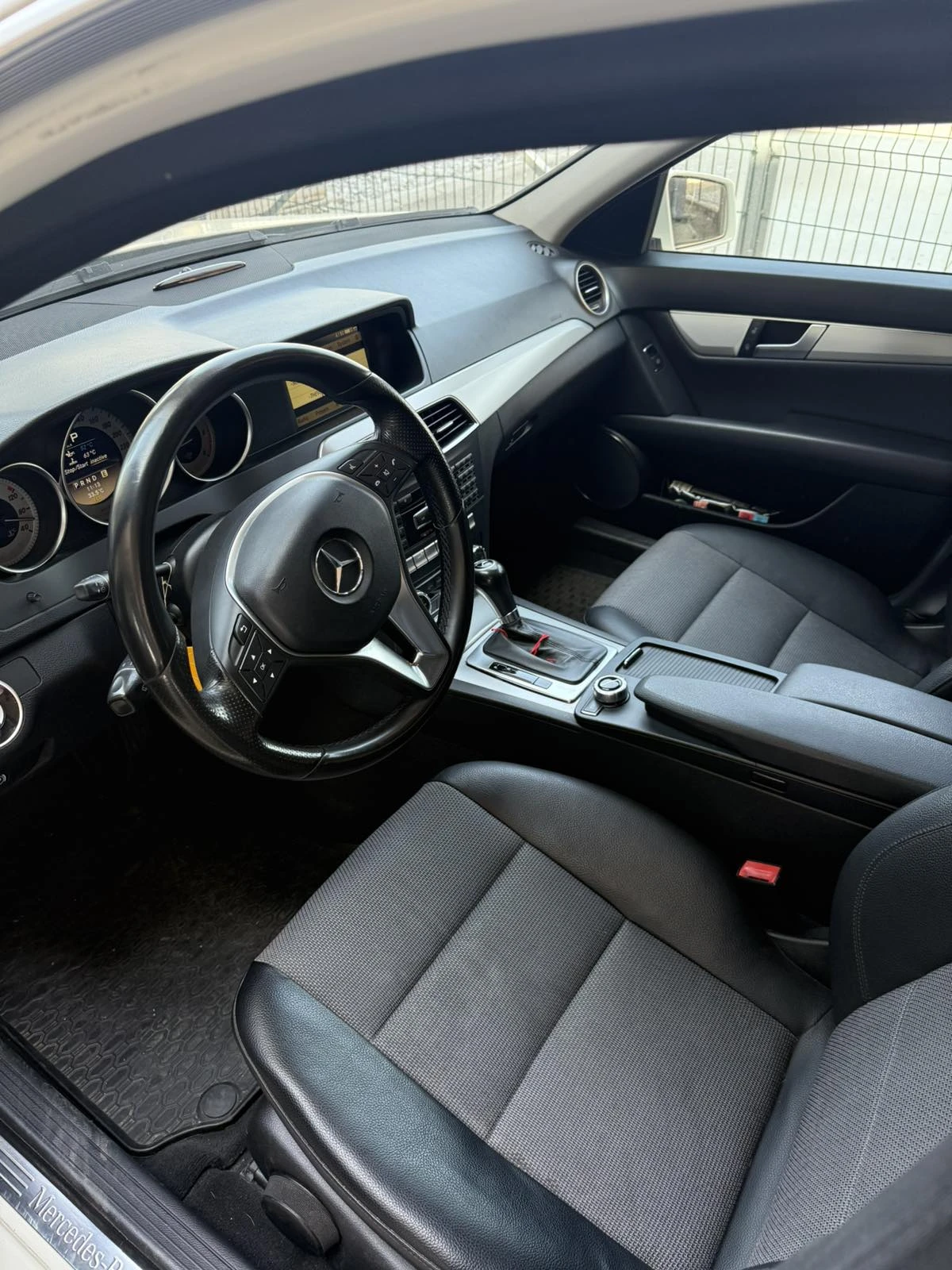 Mercedes-Benz C 220  - изображение 5