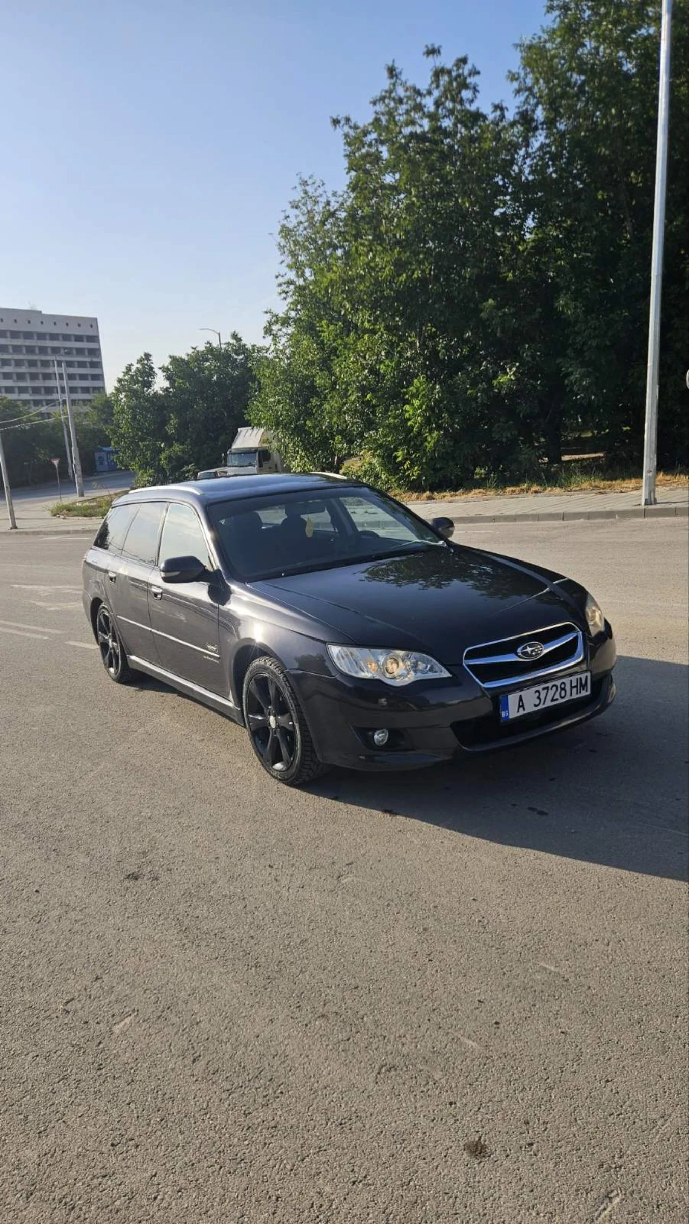 Subaru Legacy 2.0 i 4x4 - изображение 2