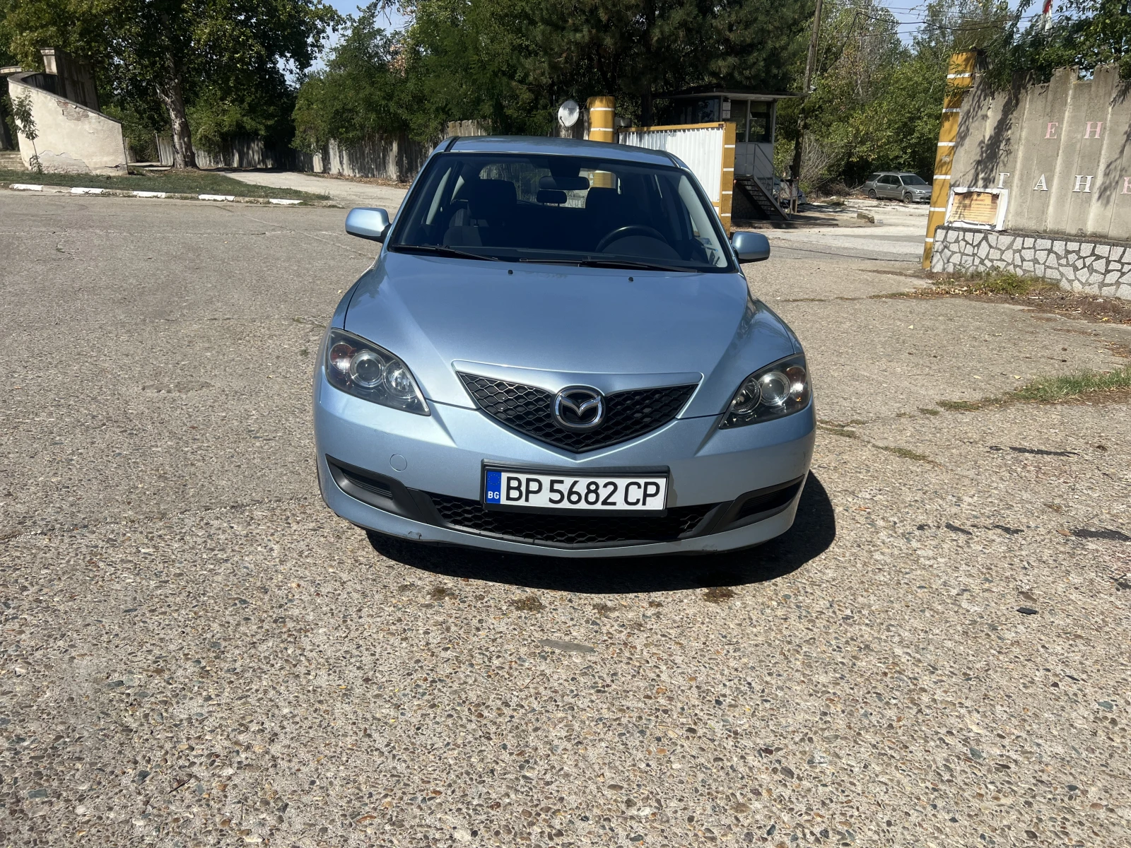 Mazda 3 1.4i 84 к.с - изображение 2