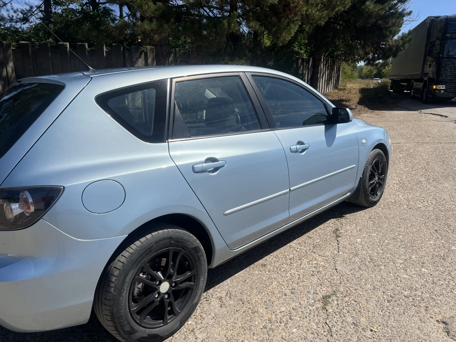 Mazda 3 1.4i 84 к.с - изображение 9