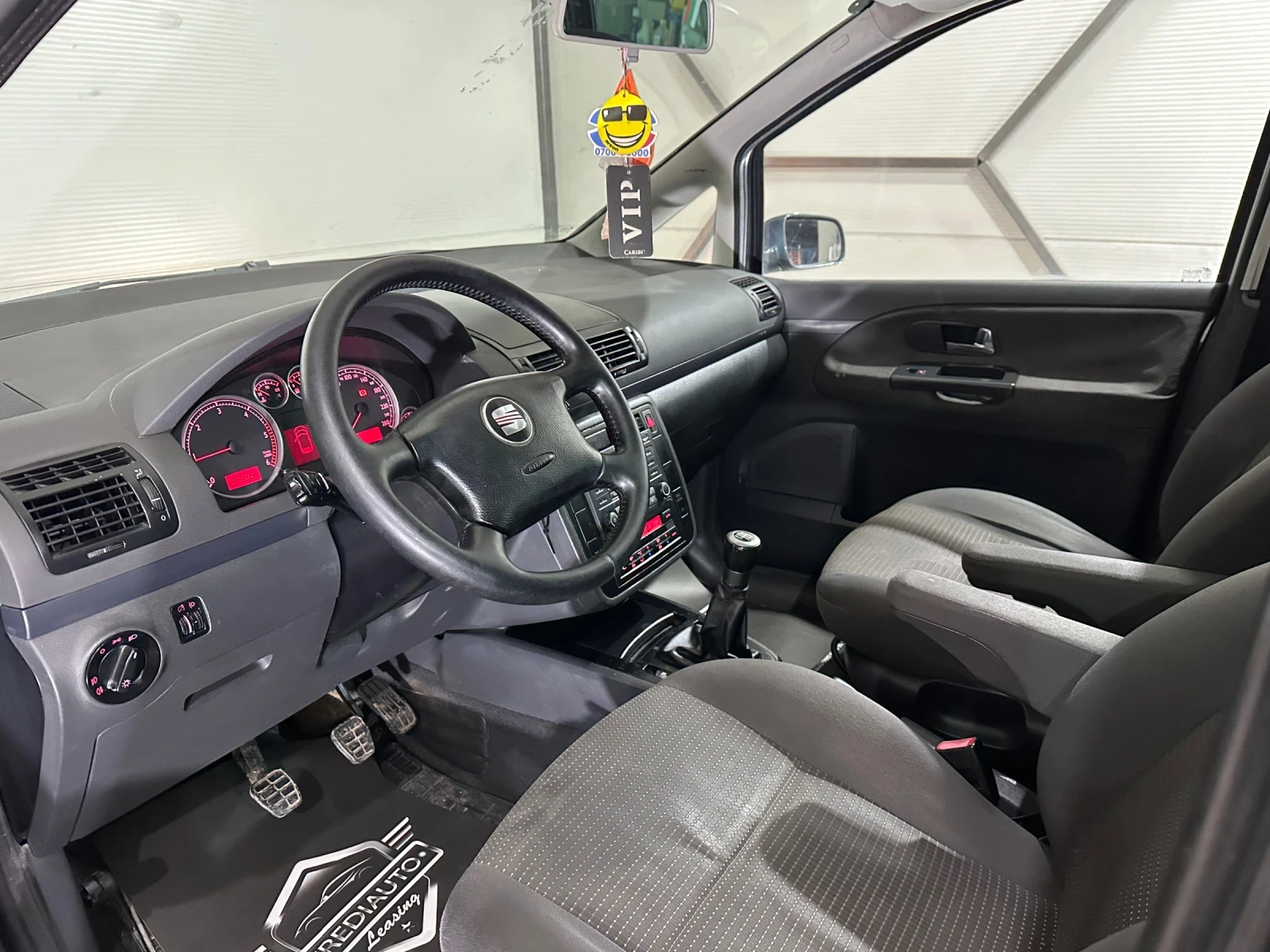 Seat Alhambra 7 места - изображение 7