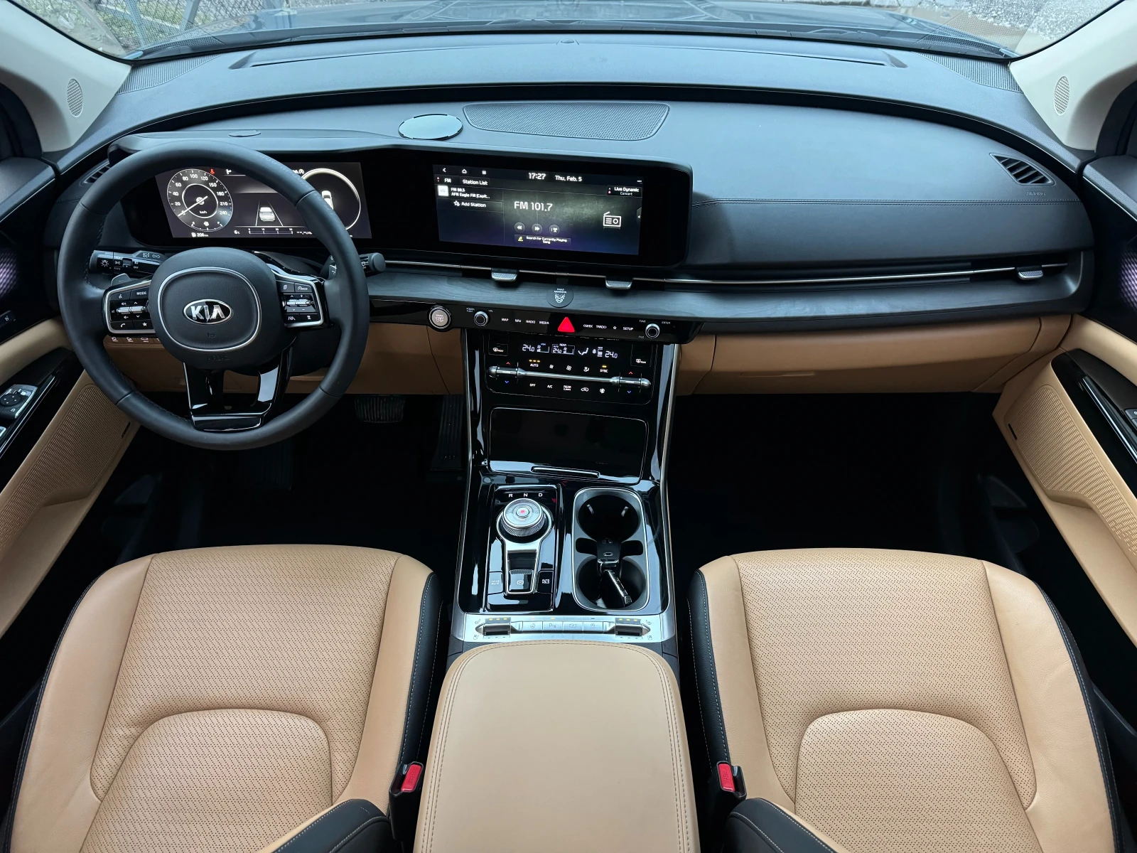 Kia Carnival 2.2 CRDi ! 8 + 1 ! Signature ! - изображение 9