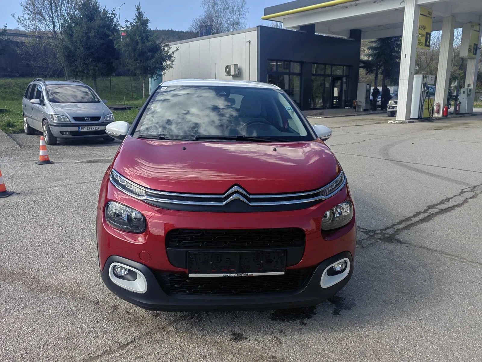 Citroen C3 1.2i, снимка 3 - Автомобили и джипове - 54152102