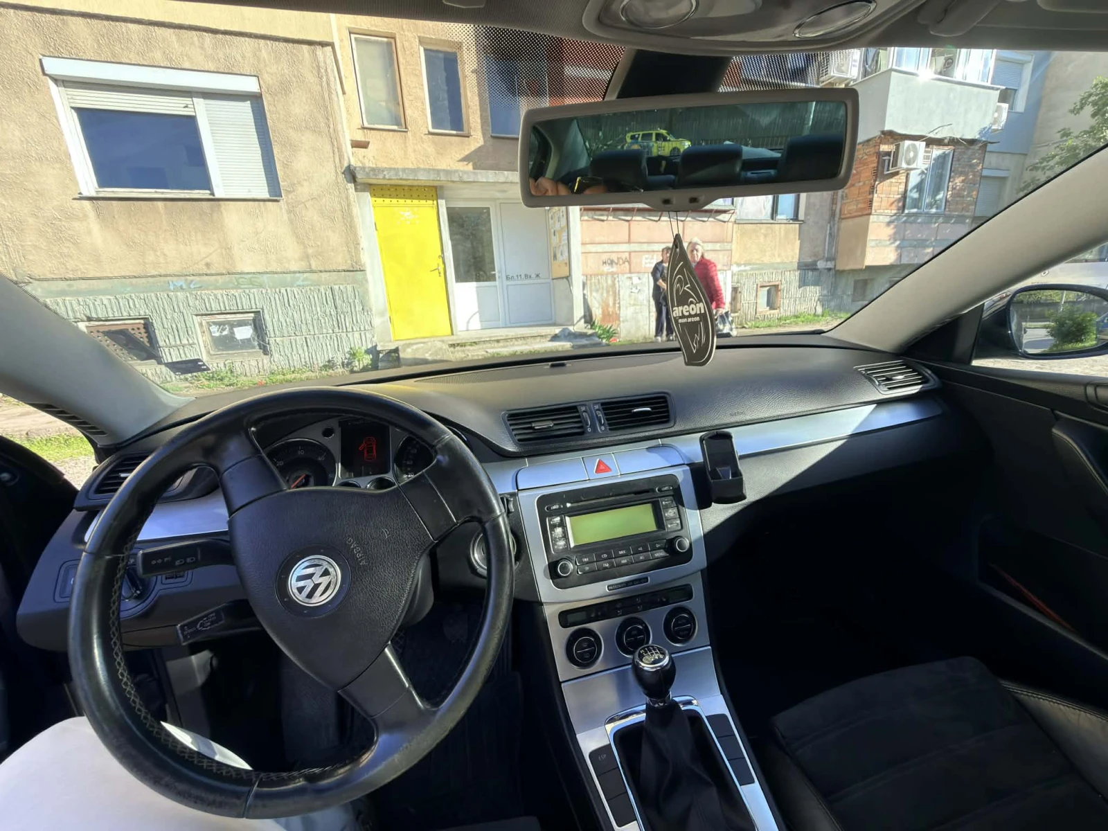VW Passat, снимка 11 - Автомобили и джипове - 54181304