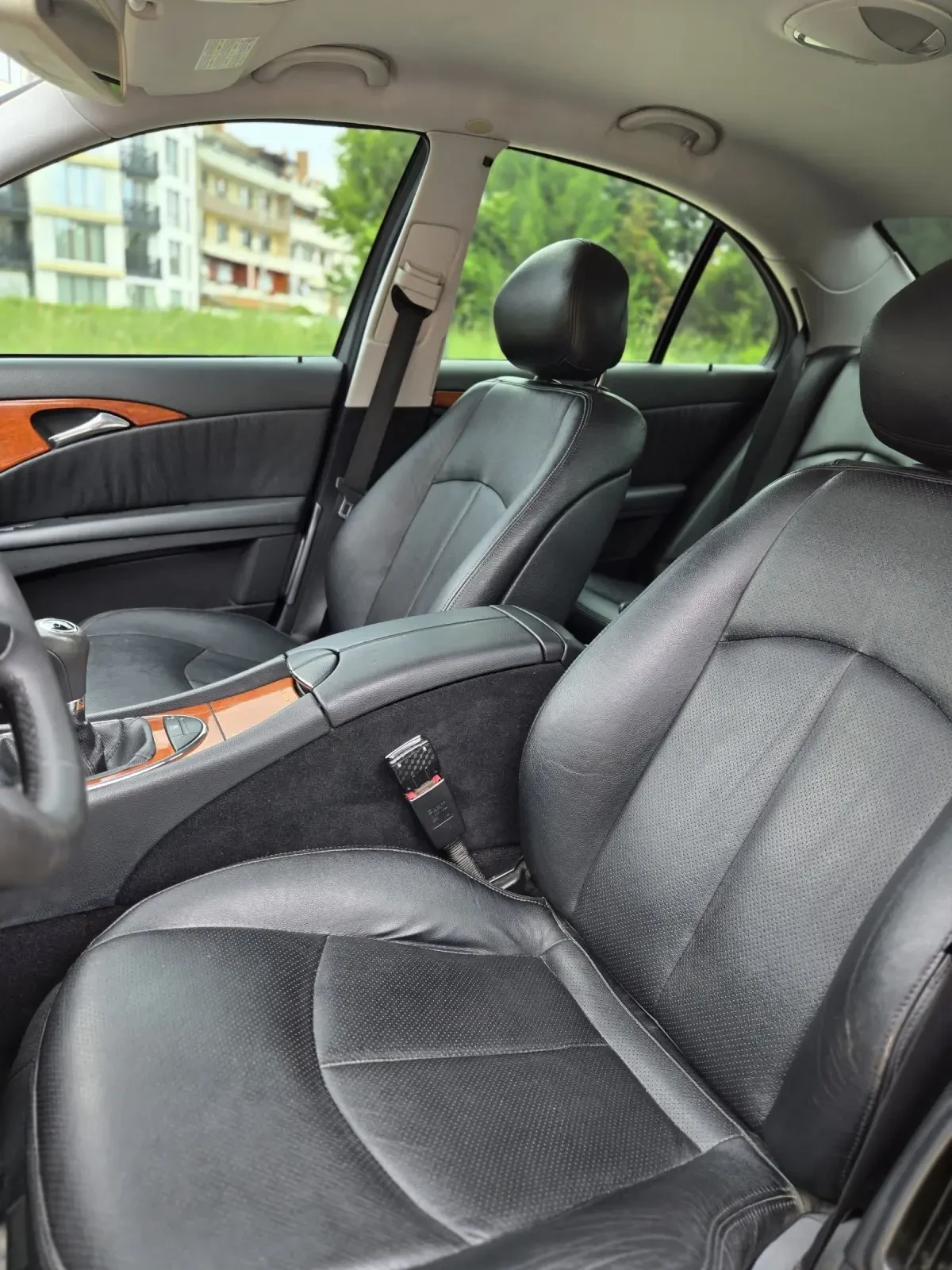 Mercedes-Benz E 220 2.2 CDI FACELIFT 170HP, снимка 10 - Автомобили и джипове - 54641694