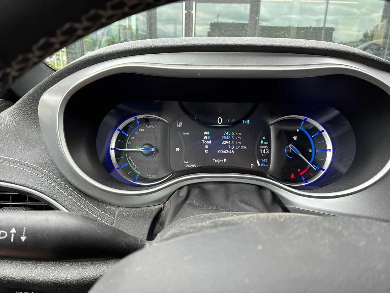 Chrysler Pacifica * Touring L * АВТОКРЕДИТ БЕЗ ПЪРВОНАЧАЛНА ВНОСКА* , снимка 7 - Автомобили и джипове - 54721735