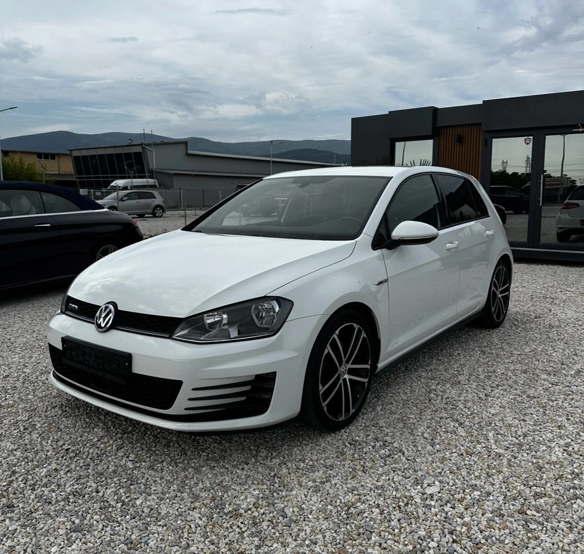 VW Golf GTD, снимка 9 - Автомобили и джипове - 54777324