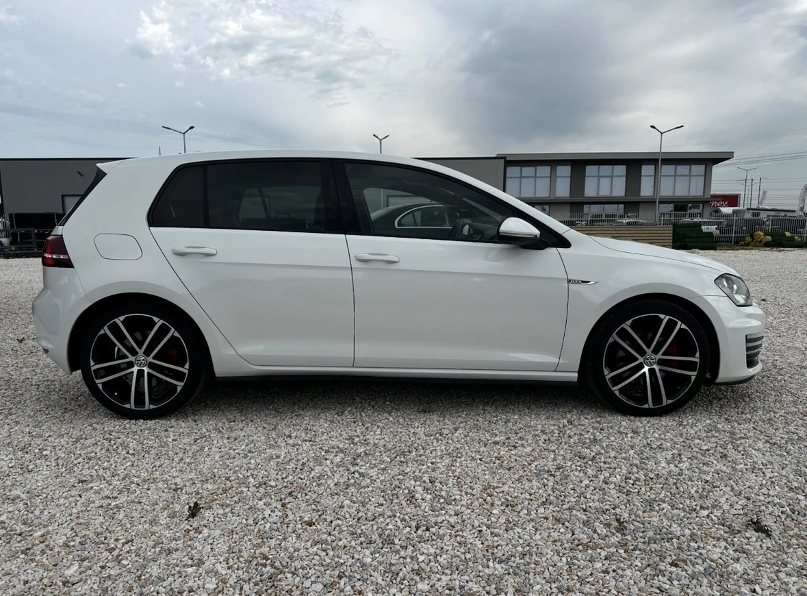VW Golf GTD, снимка 3 - Автомобили и джипове - 54777324