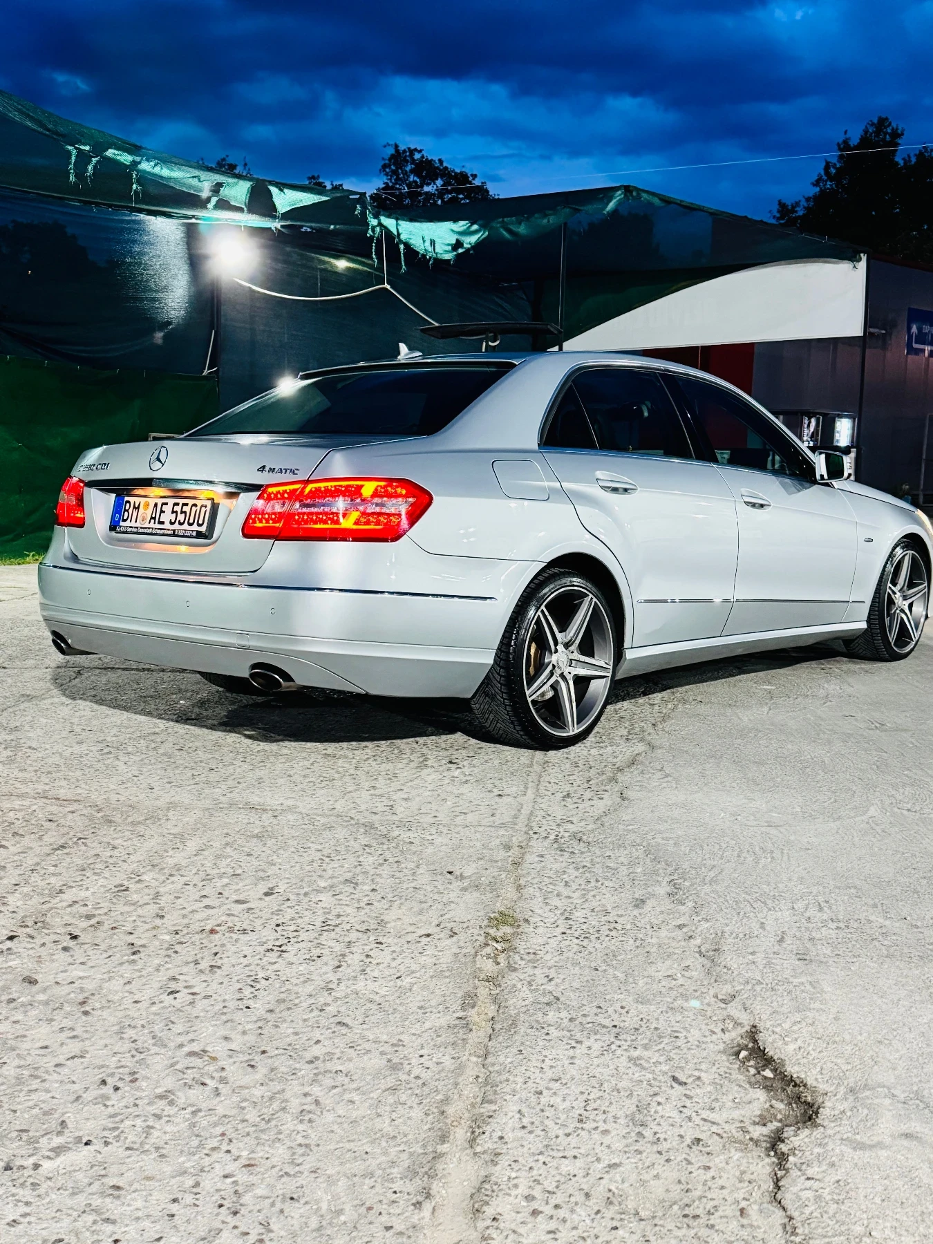 Mercedes-Benz E 350 E350 CDI, снимка 2 - Автомобили и джипове - 55419386