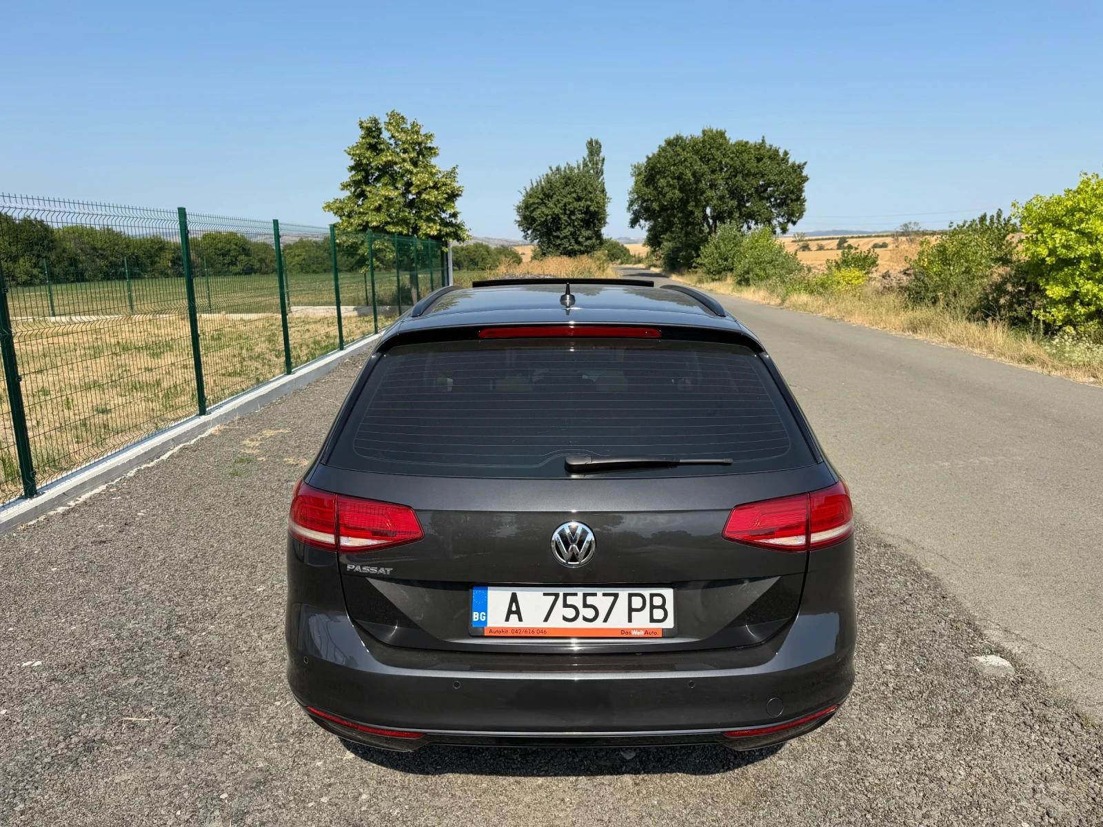 VW Passat Пълна дигитална сервизна история VW + Реални км!, снимка 6 - Автомобили и джипове - 55428196