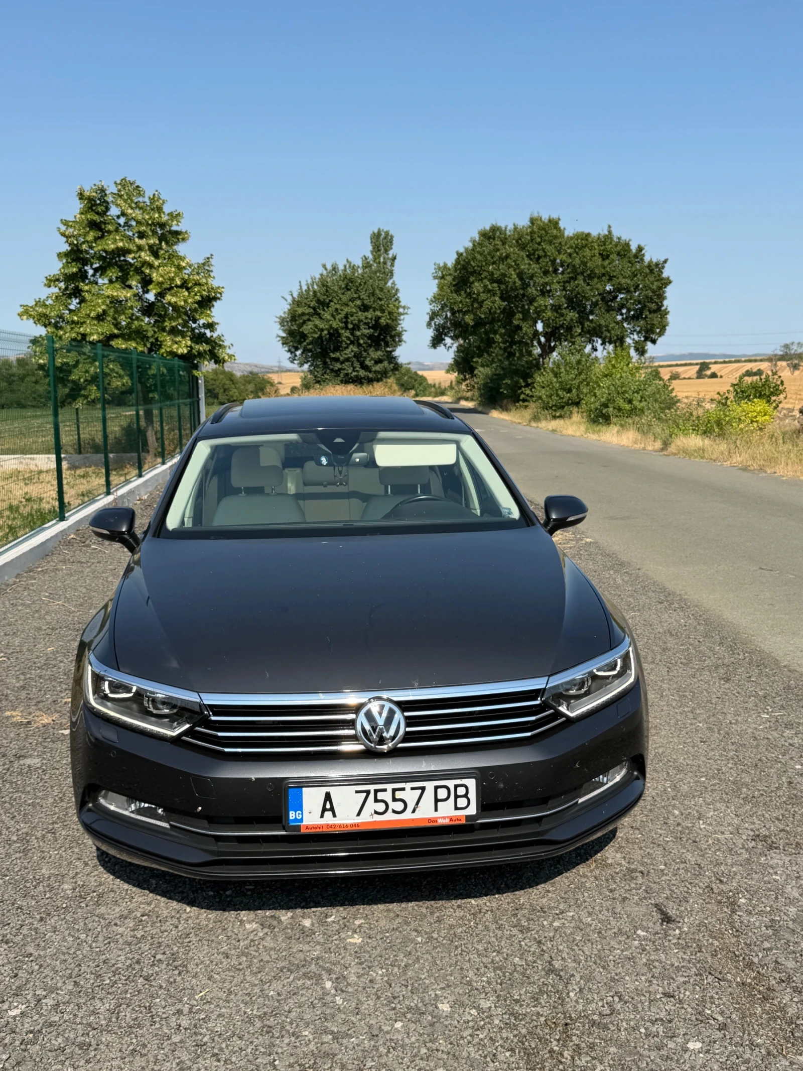 VW Passat Пълна дигитална сервизна история VW + Реални км!