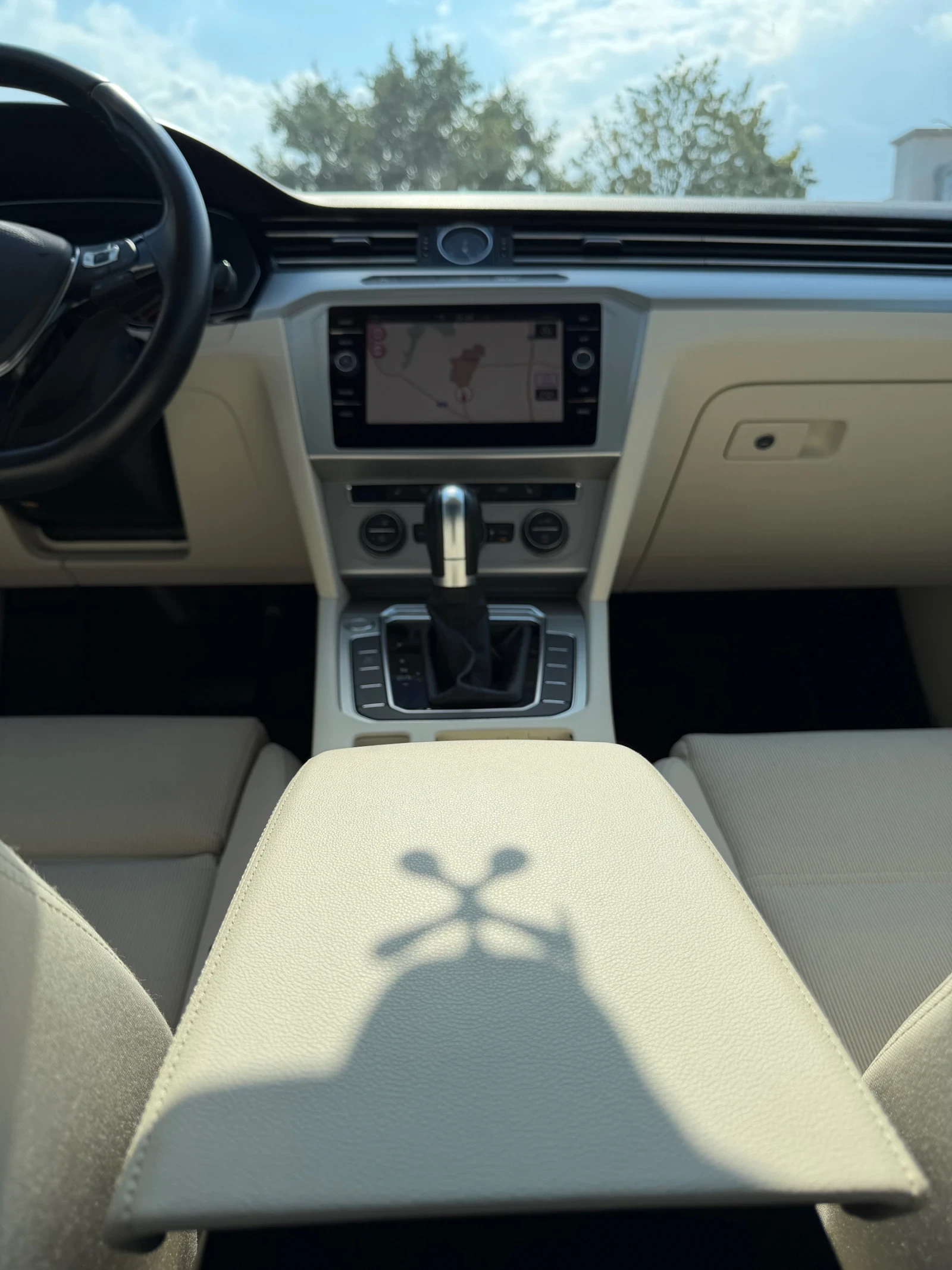 VW Passat Пълна дигитална сервизна история VW + Реални км!, снимка 10 - Автомобили и джипове - 55428196