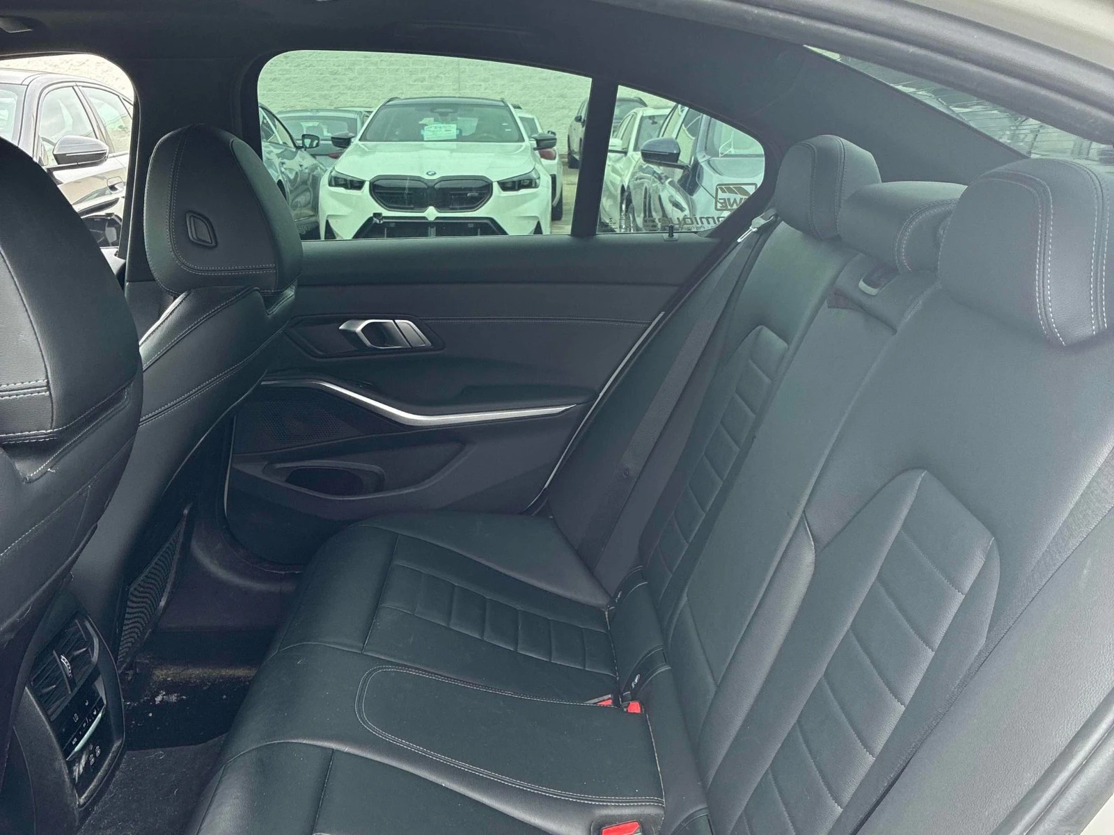 BMW 330 xDrive ЦЕНА ДО БЪЛГАРИЯ РЕГИСТРАЦИЯ & АВТОКРЕДИТ, снимка 10 - Автомобили и джипове - 55481795