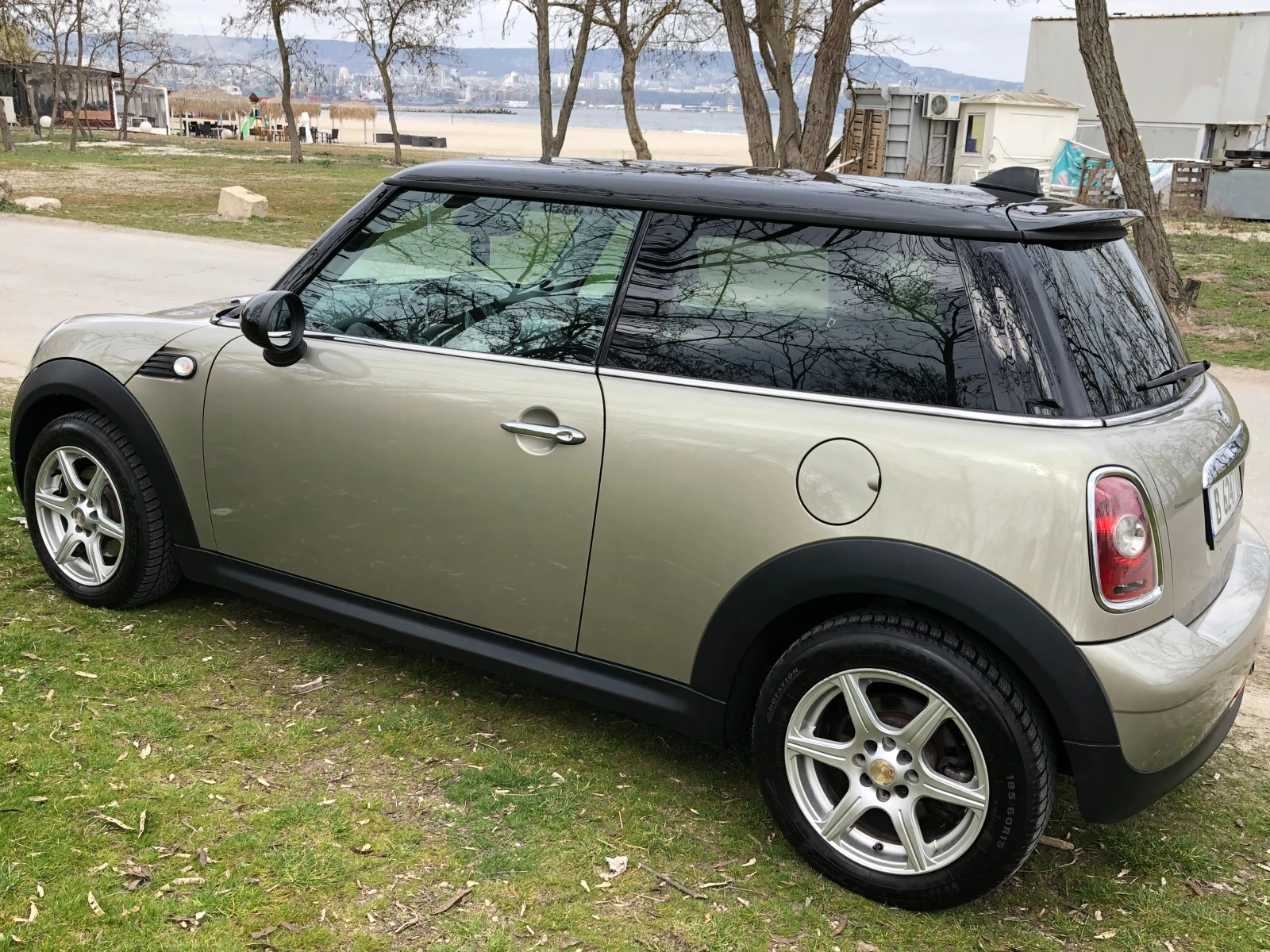 Mini Cooper, снимка 3 - Автомобили и джипове - 55630576