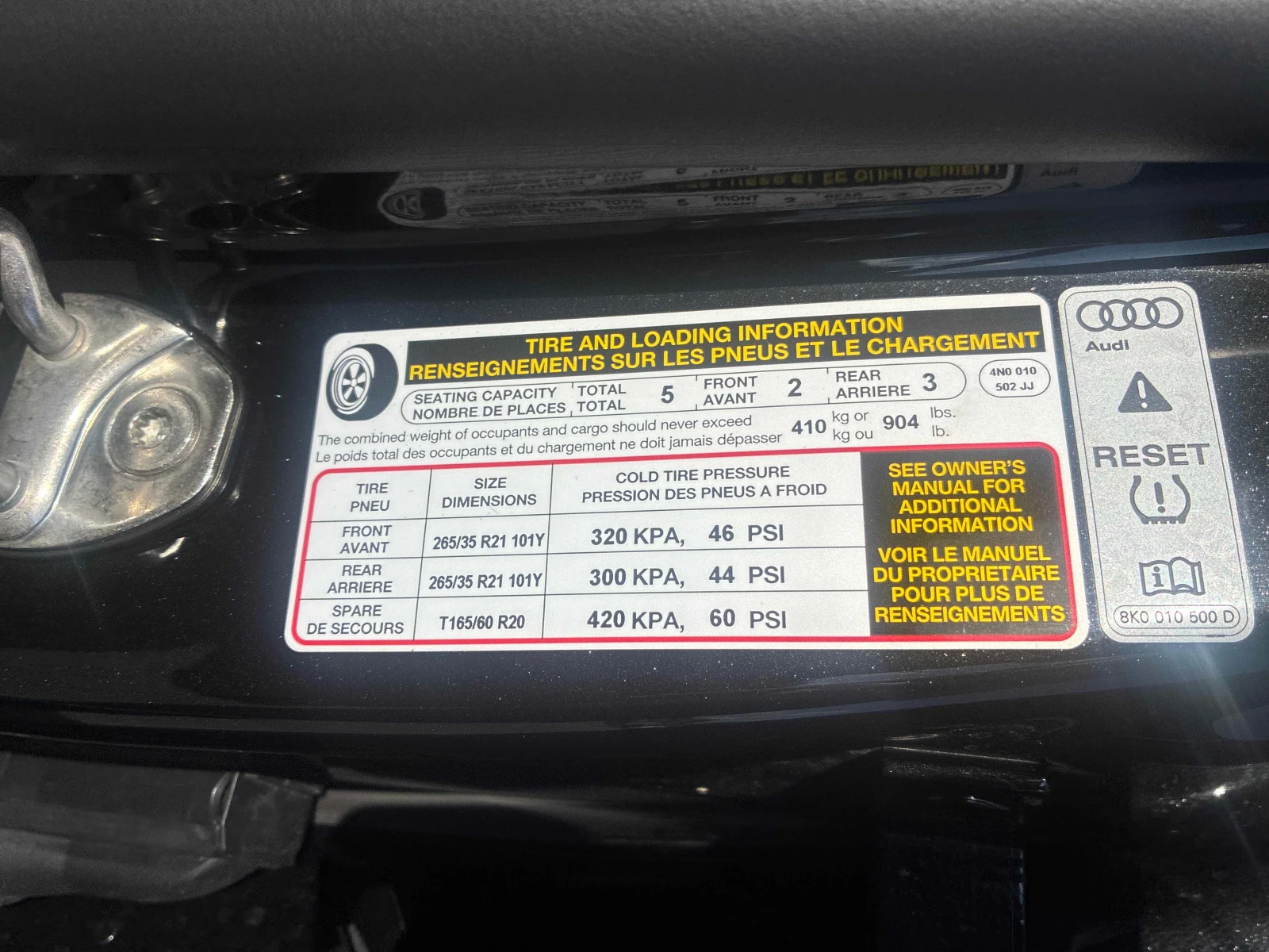 Audi S8 * 4.0 TFSI quattro * CARFAX * Б, снимка 12 - Автомобили и джипове - 55947191