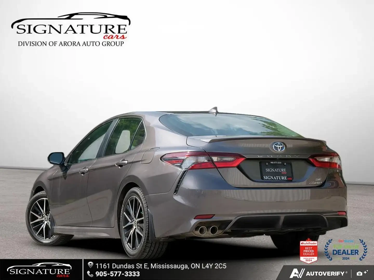 Toyota Camry SE Upgrade No Accident Sunroof Carplay BSM, снимка 4 - Автомобили и джипове - 56209081