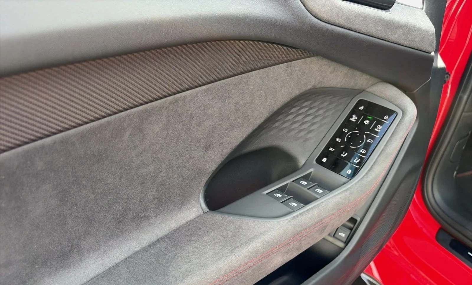 Audi Rs5 AVANT/ CARBON/ CERAMIC/ TECH PRO/ HUD/ B&O/ MATRIX, снимка 9 - Автомобили и джипове - 56224164