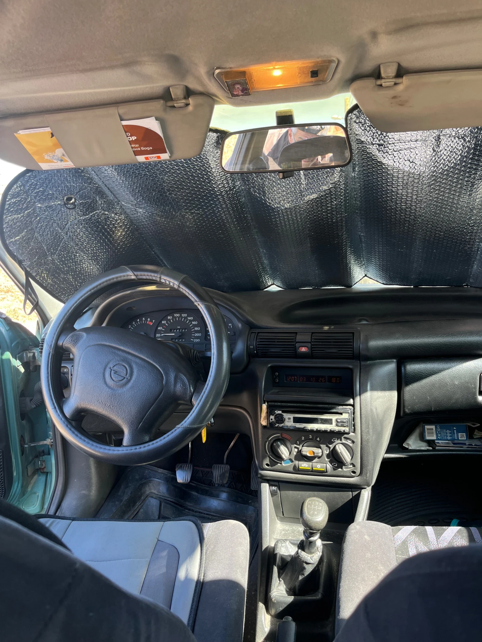 Opel Astra 1.4 82к.с, снимка 6 - Автомобили и джипове - 56335667