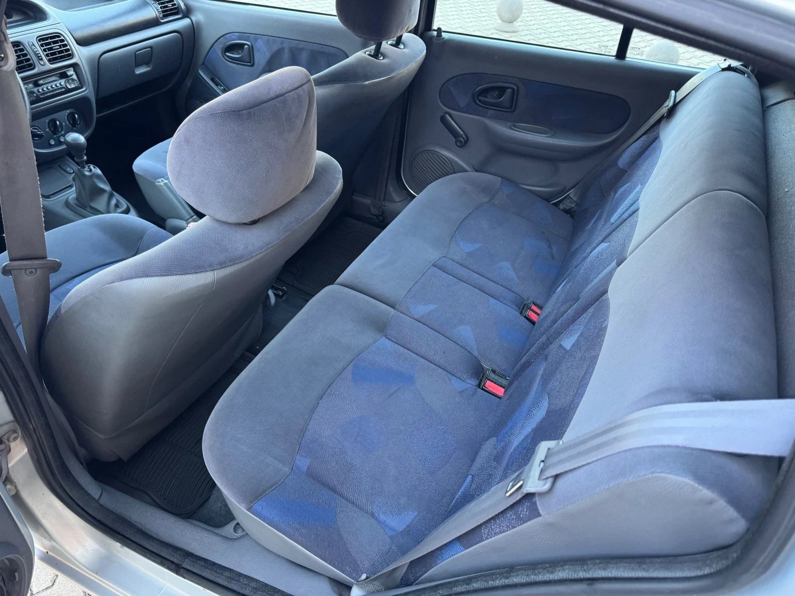 Renault Clio 1.2, снимка 11 - Автомобили и джипове - 56568383