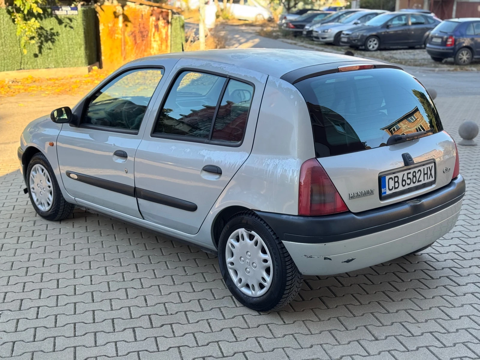 Renault Clio 1.2, снимка 7 - Автомобили и джипове - 56568383