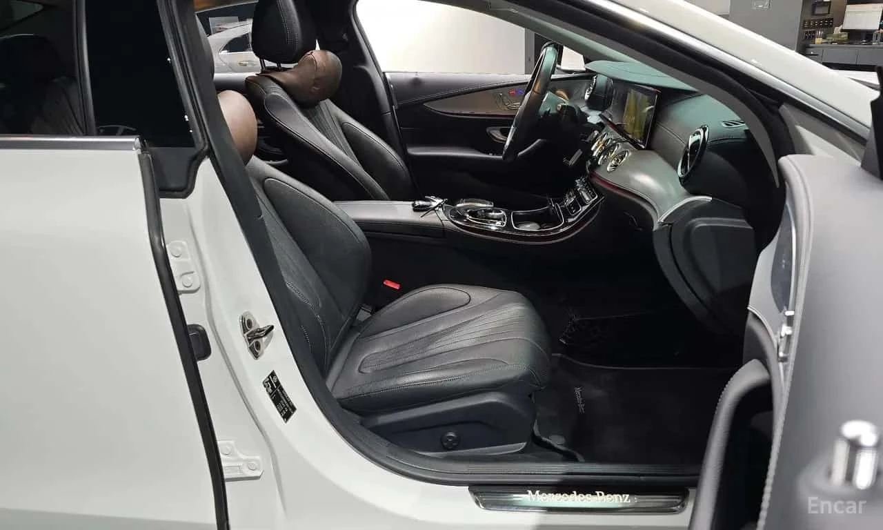 Mercedes-Benz CLS 400 d 4MATIC /���������/�������/���������/360 | Mobile.bg � ����������� 12