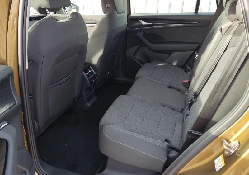 Skoda Kodiaq НОВ!PHEV/204HP/SELECTION/DSG/CAM/NAVI/797v, снимка 12 - Автомобили и джипове - 52308135