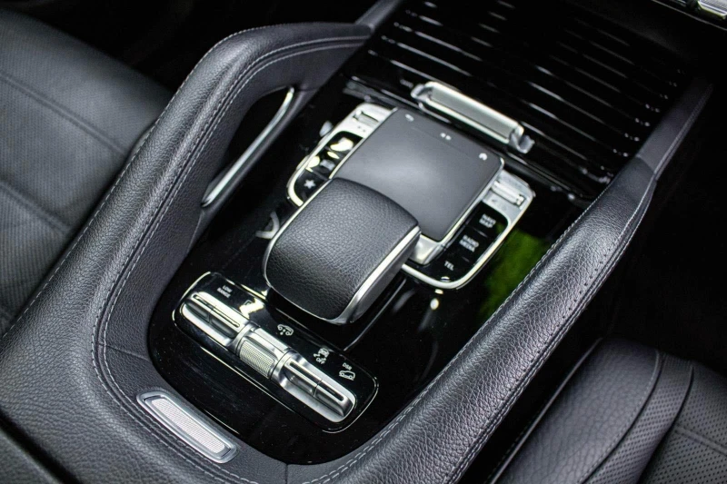 Mercedes-Benz GLE 580 AMG Проблем в двигателя , снимка 3 - Автомобили и джипове - 53379020