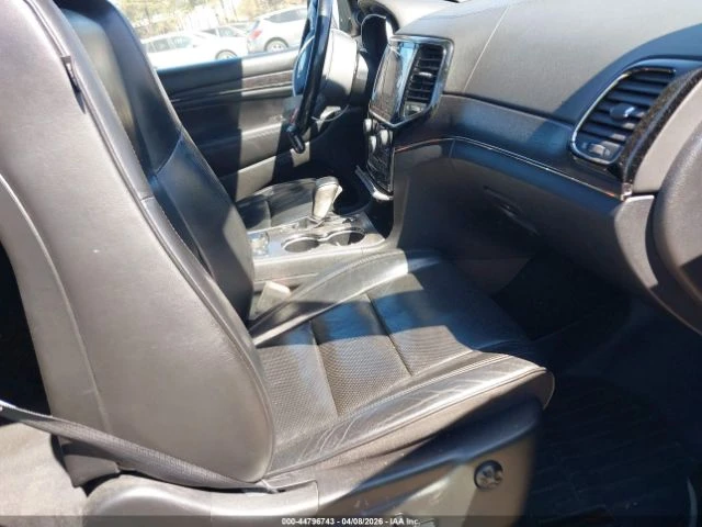 Jeep Grand cherokee HIGH ALTITUDE 4X4 5, 7 HEMI Дистроник, снимка 10 - Автомобили и джипове - 54323445