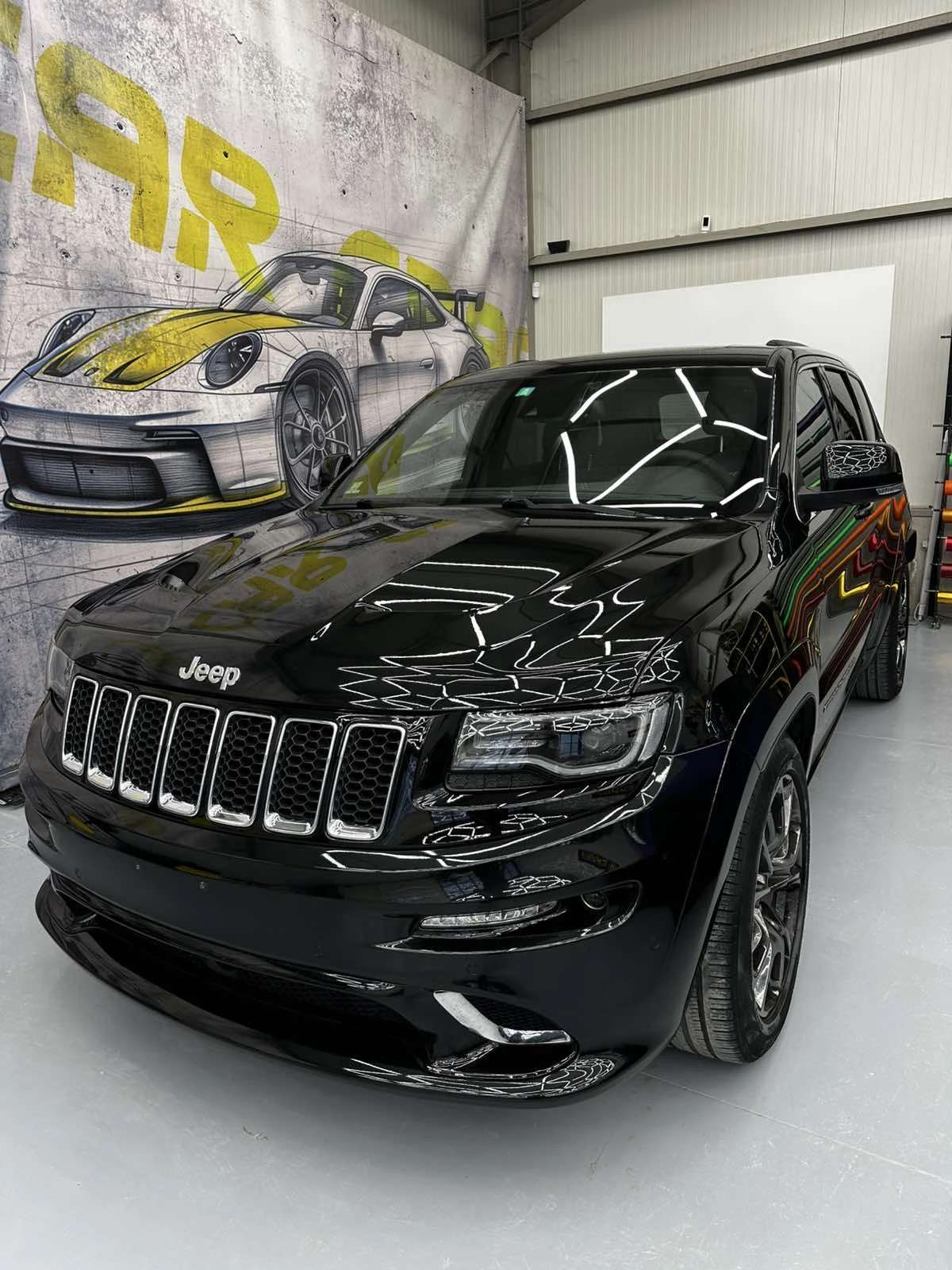 Jeep Grand cherokee SRT | Mobile.bg   12