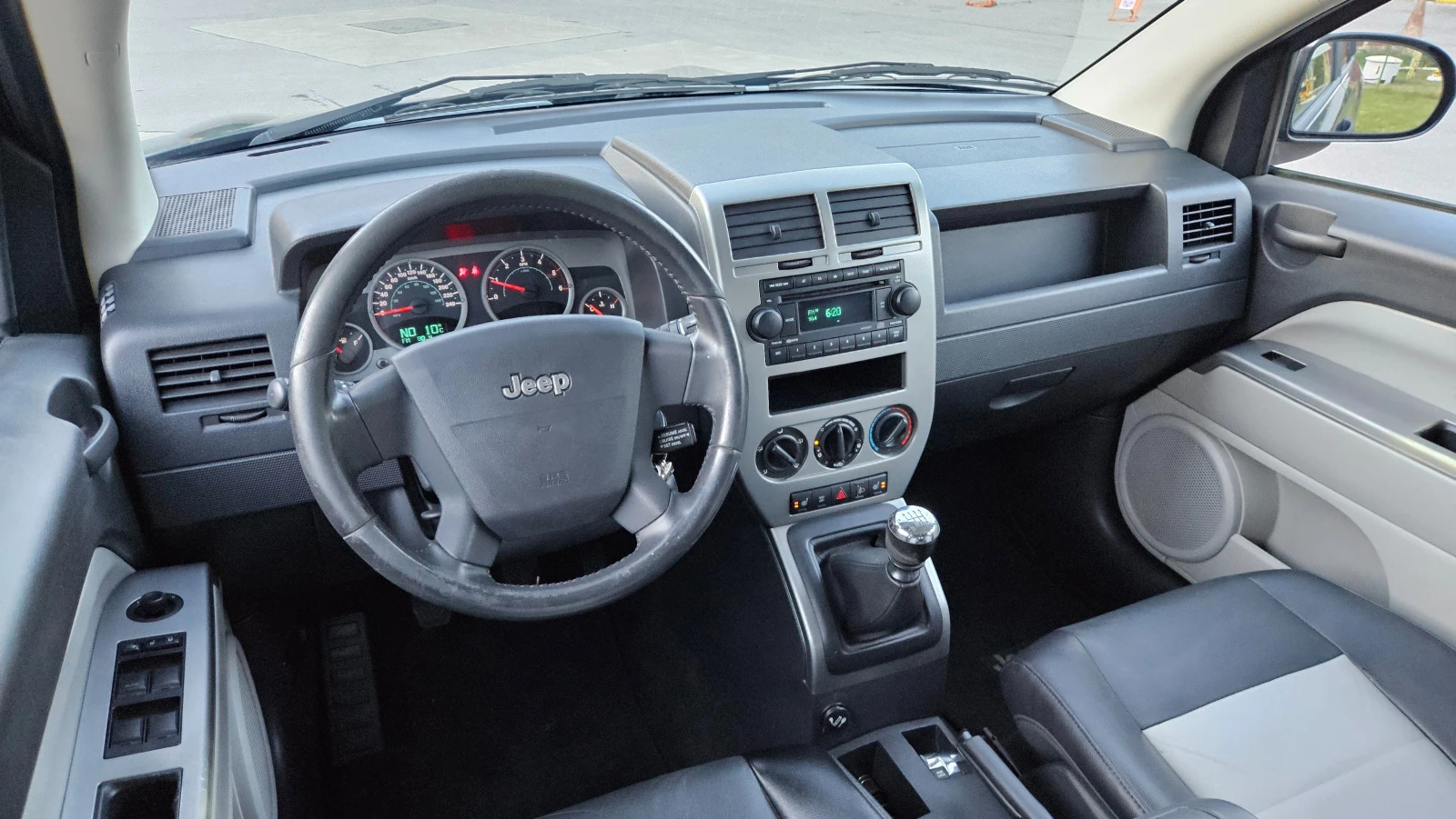 Jeep Compass 2.0 Tdi 4X4/KOJA/KLIMA/6skorosti - изображение 9