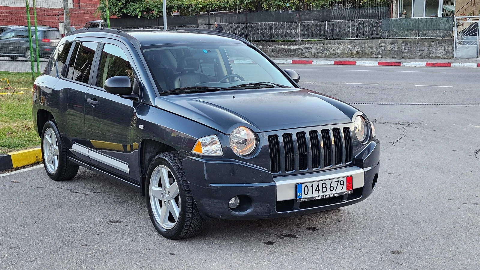 Jeep Compass 2.0 Tdi 4X4/KOJA/KLIMA/6skorosti - изображение 8