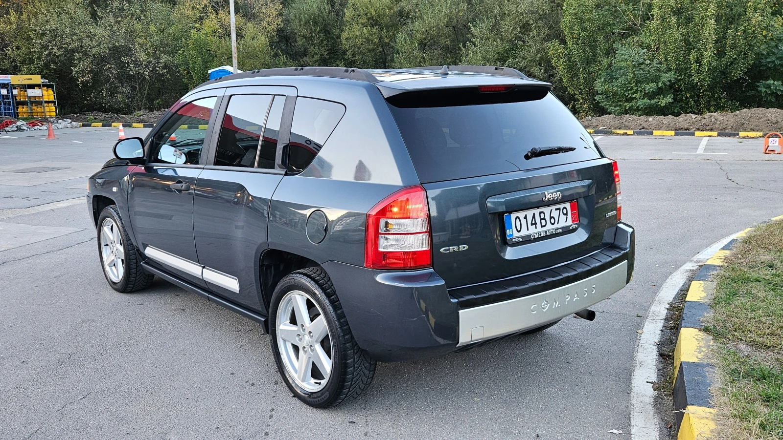 Jeep Compass 2.0 Tdi 4X4/KOJA/KLIMA/6skorosti - изображение 4