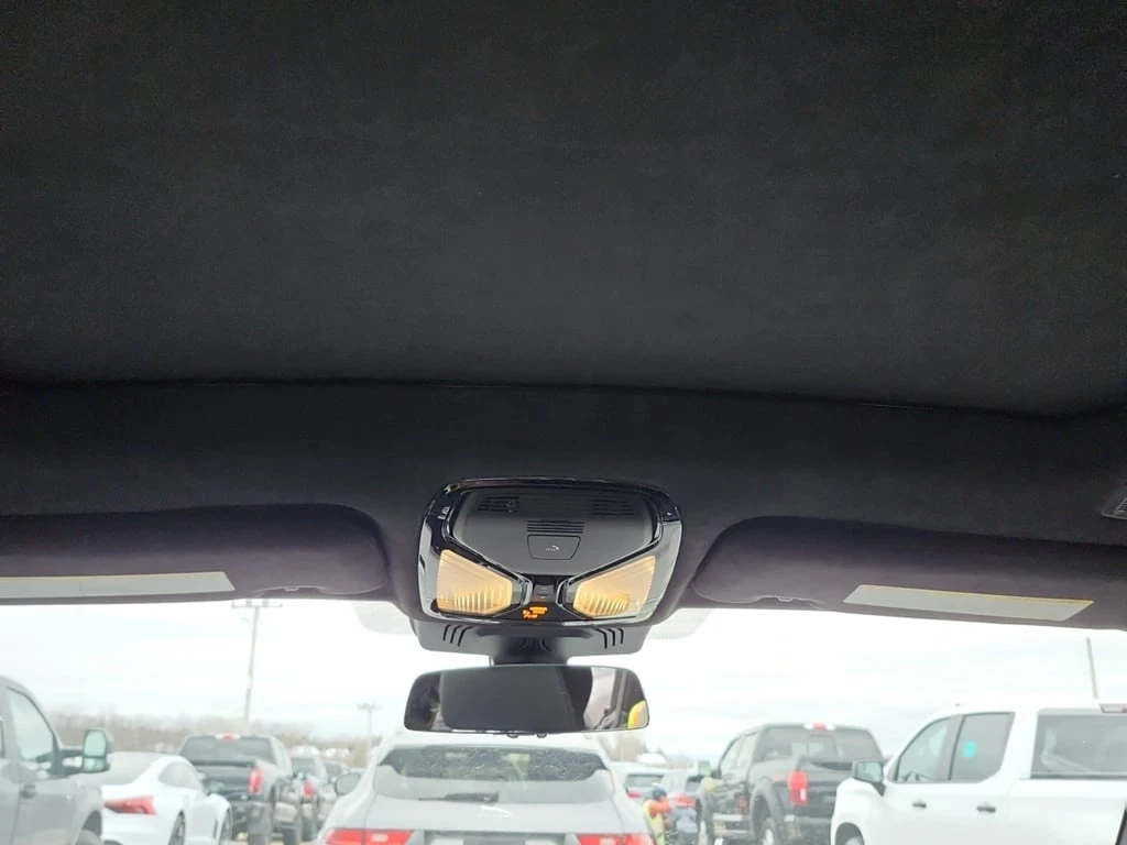 BMW X7 * M50I * CARFAX *    | Mobile.bg   12