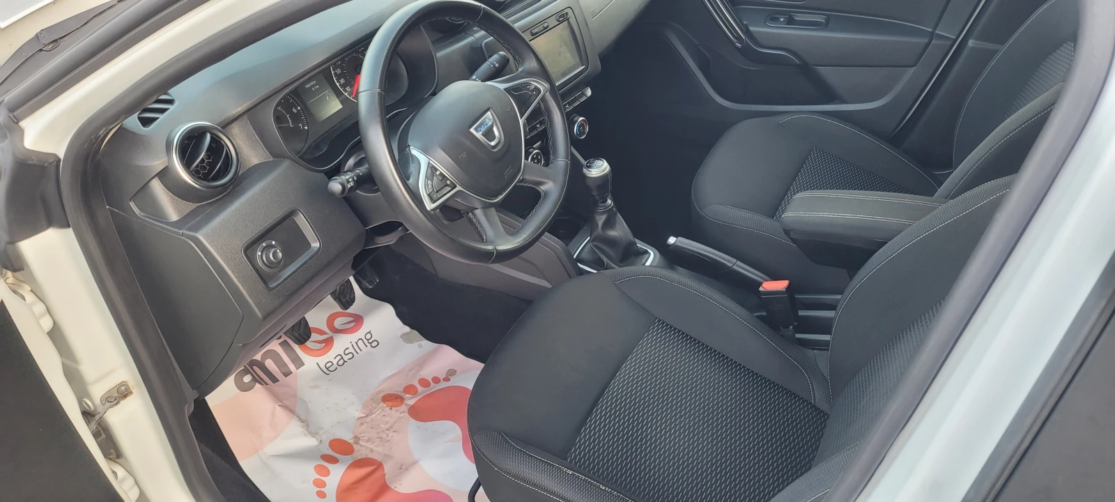 Dacia Duster 1.5DCI NAVI - изображение 9