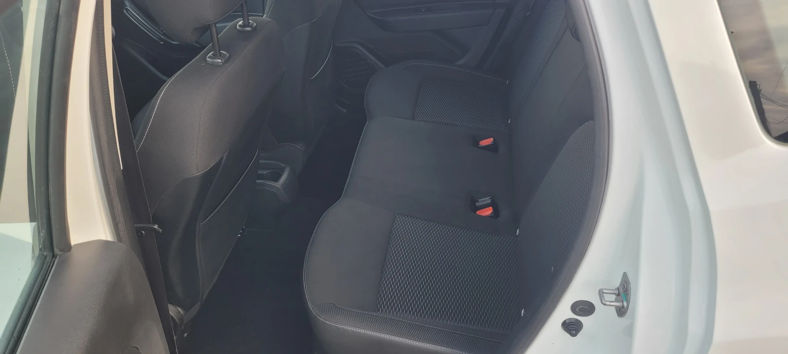 Dacia Duster 1.5DCI NAVI | Mobile.bg � ����������� 14