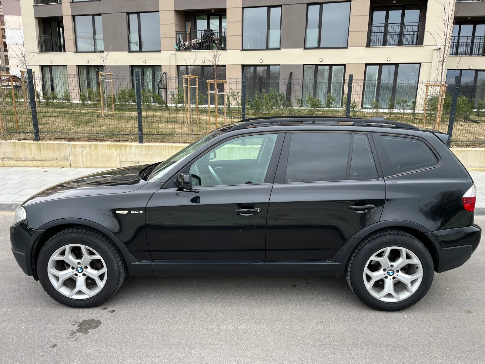BMW X3 2.0 - изображение 2
