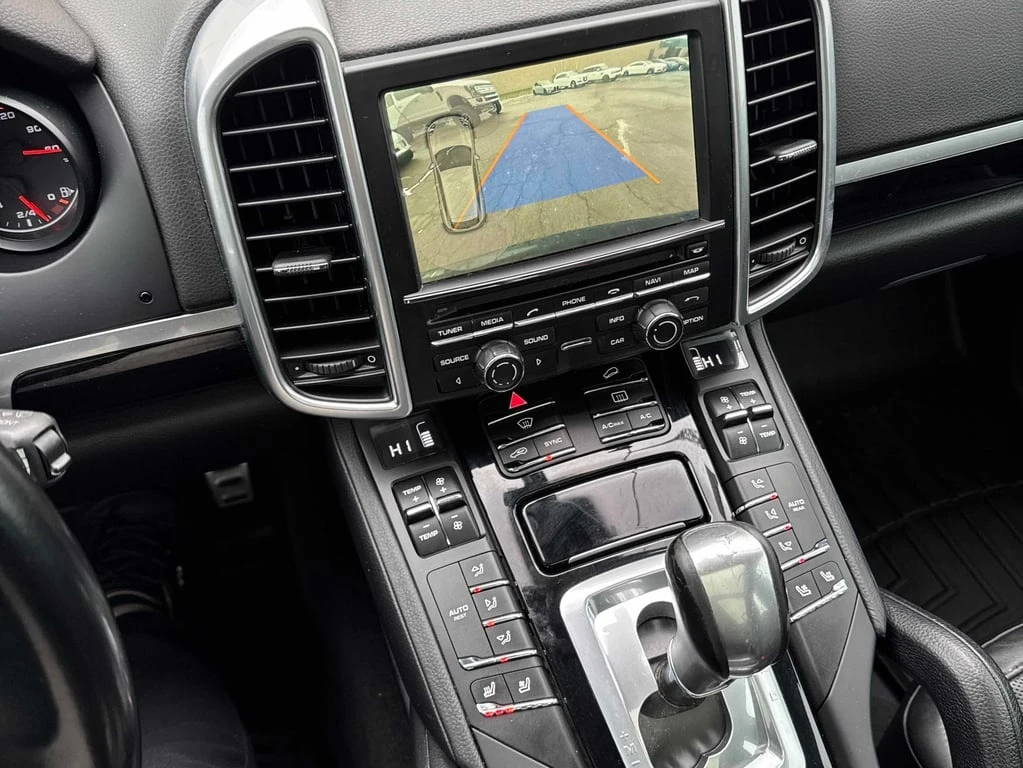 Porsche Cayenne 2016 * S * CARFAX * ОТ ПРЕДСТАВИТЕЛСТВО - изображение 10