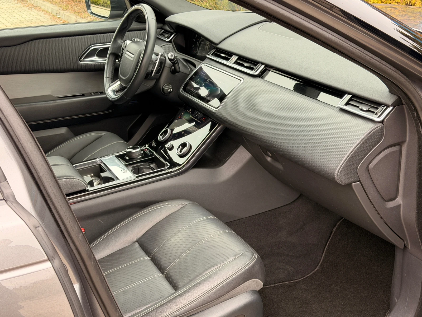 Land Rover Range Rover Velar 3.0D-300KC-R-DAYNAMIC-AWD-4X4-����-������-������ | Mobile.bg � ����������� 16