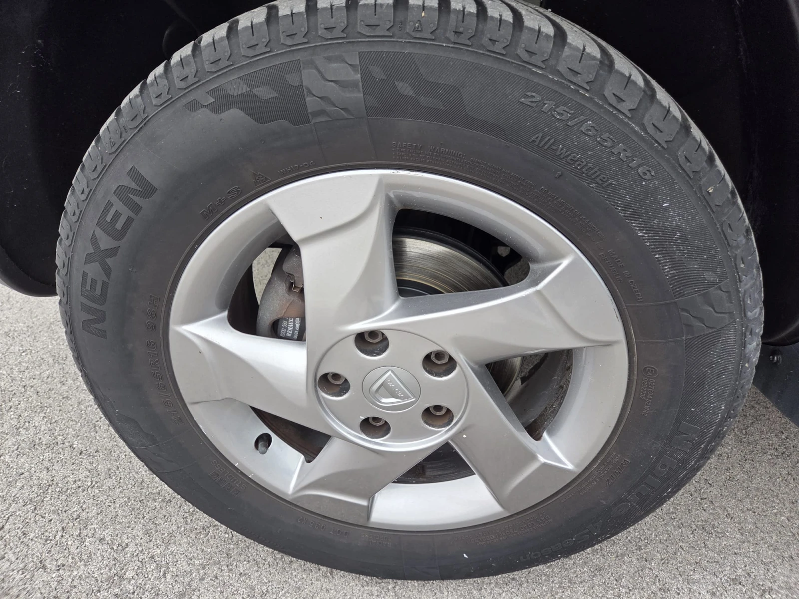 Dacia Duster 1.6 GPL, снимка 16 - Автомобили и джипове - 54202984