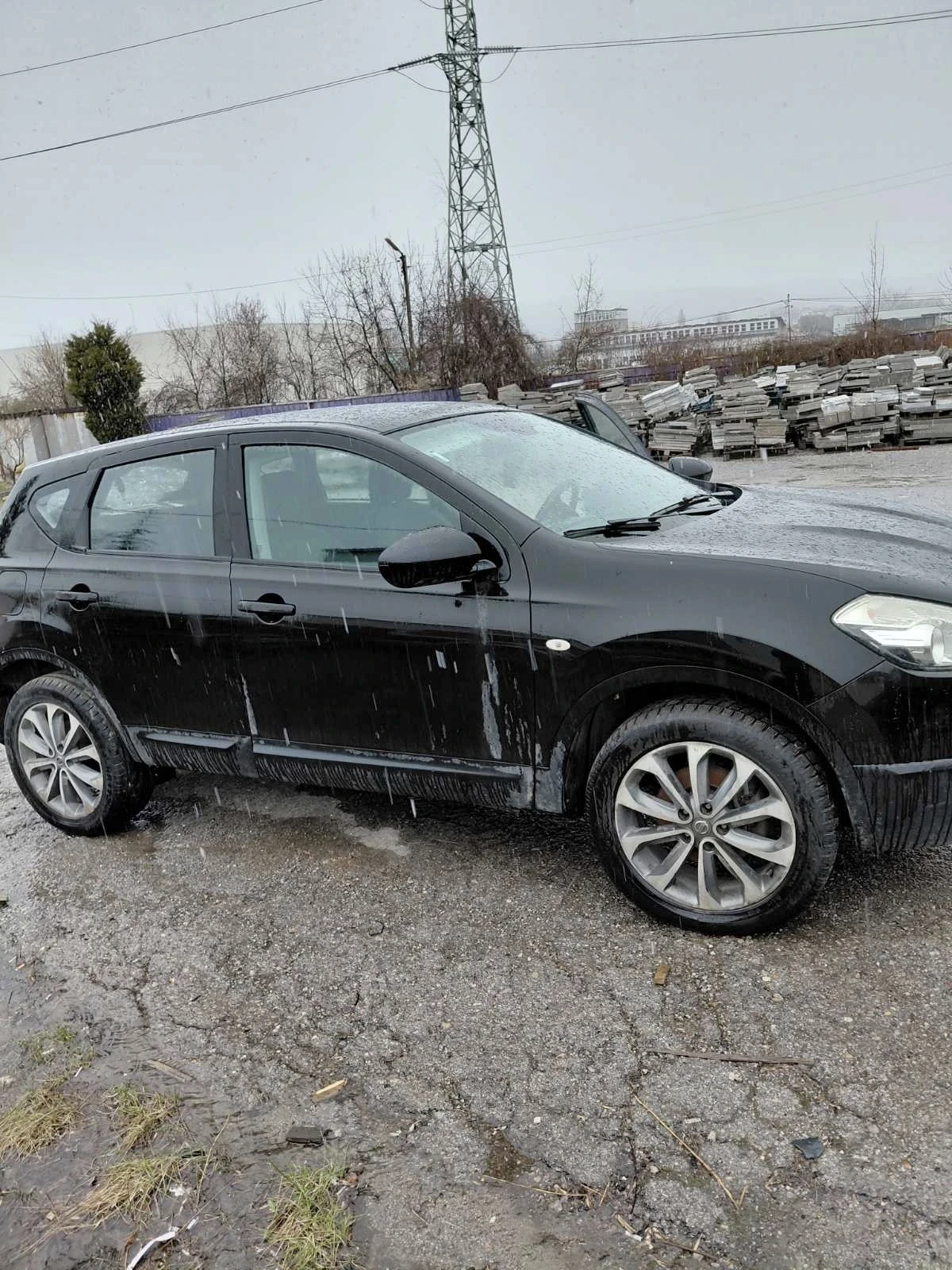 Nissan Qashqai 2.0dci 150 k.c 6c.k 4x4 | Mobile.bg � ����������� 3