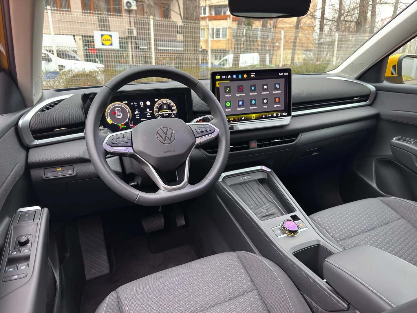 VW T-Roc | Mobile.bg � ����������� 5