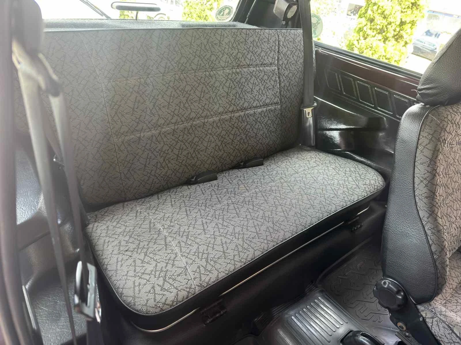 Lada Niva, снимка 15 - Автомобили и джипове - 54622639