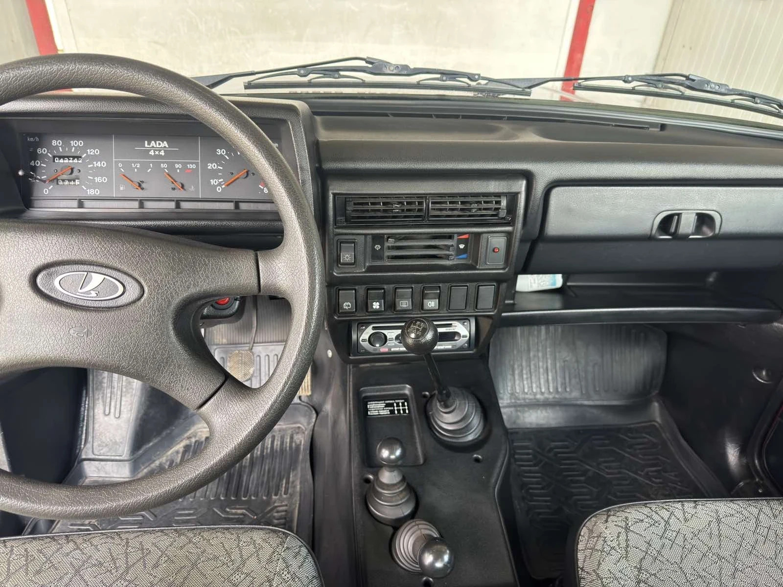 Lada Niva, снимка 11 - Автомобили и джипове - 54622639